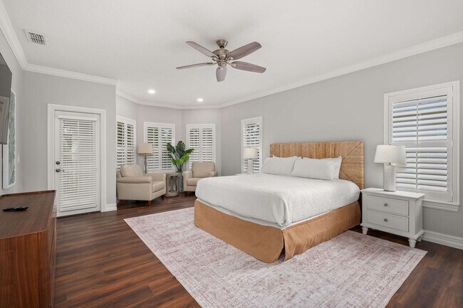 Building Photo - 1227 Radiant St