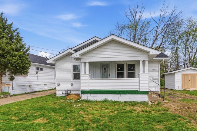 Building Photo - 2012 Arrow Ave