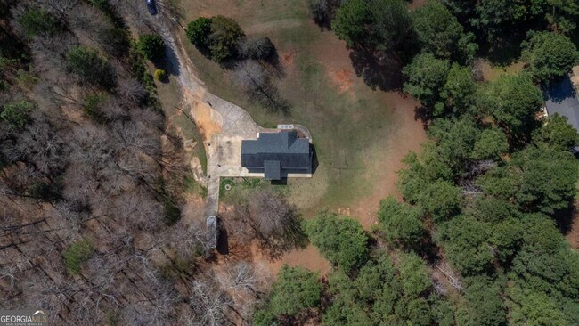 Building Photo - 641 Honey Creek Rd