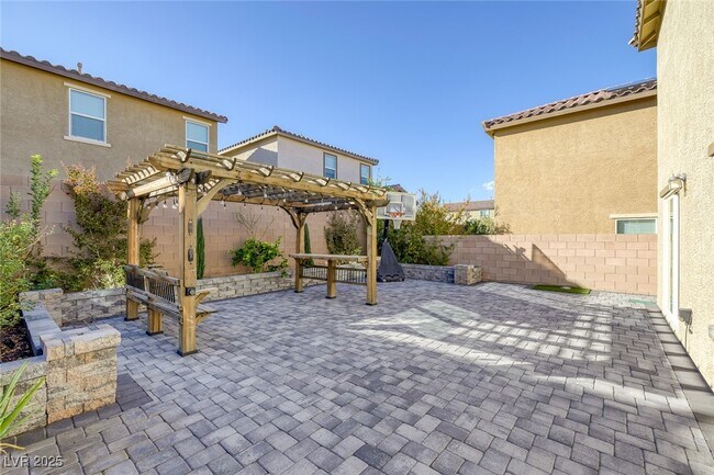 Building Photo - 9311 Polwarth Ct