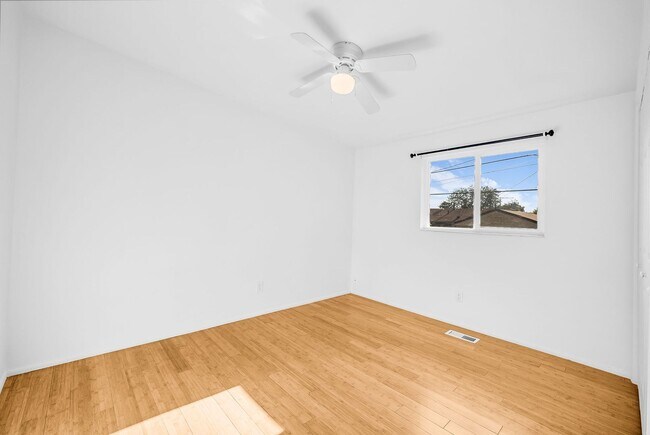 Building Photo - Spacious 4-Bedroom Layton Home with Finished Basement and 2-Car Garage
