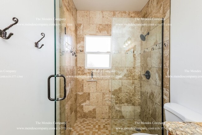 Building Photo - 4564 El Cerrito Dr