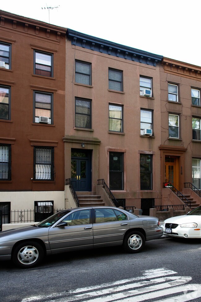 Building Photo - 130 Dean St