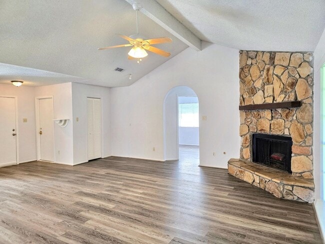 Building Photo - 14227 Blue Falls Dr