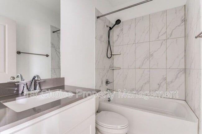 Building Photo - 6481 Iron Horse Blvd