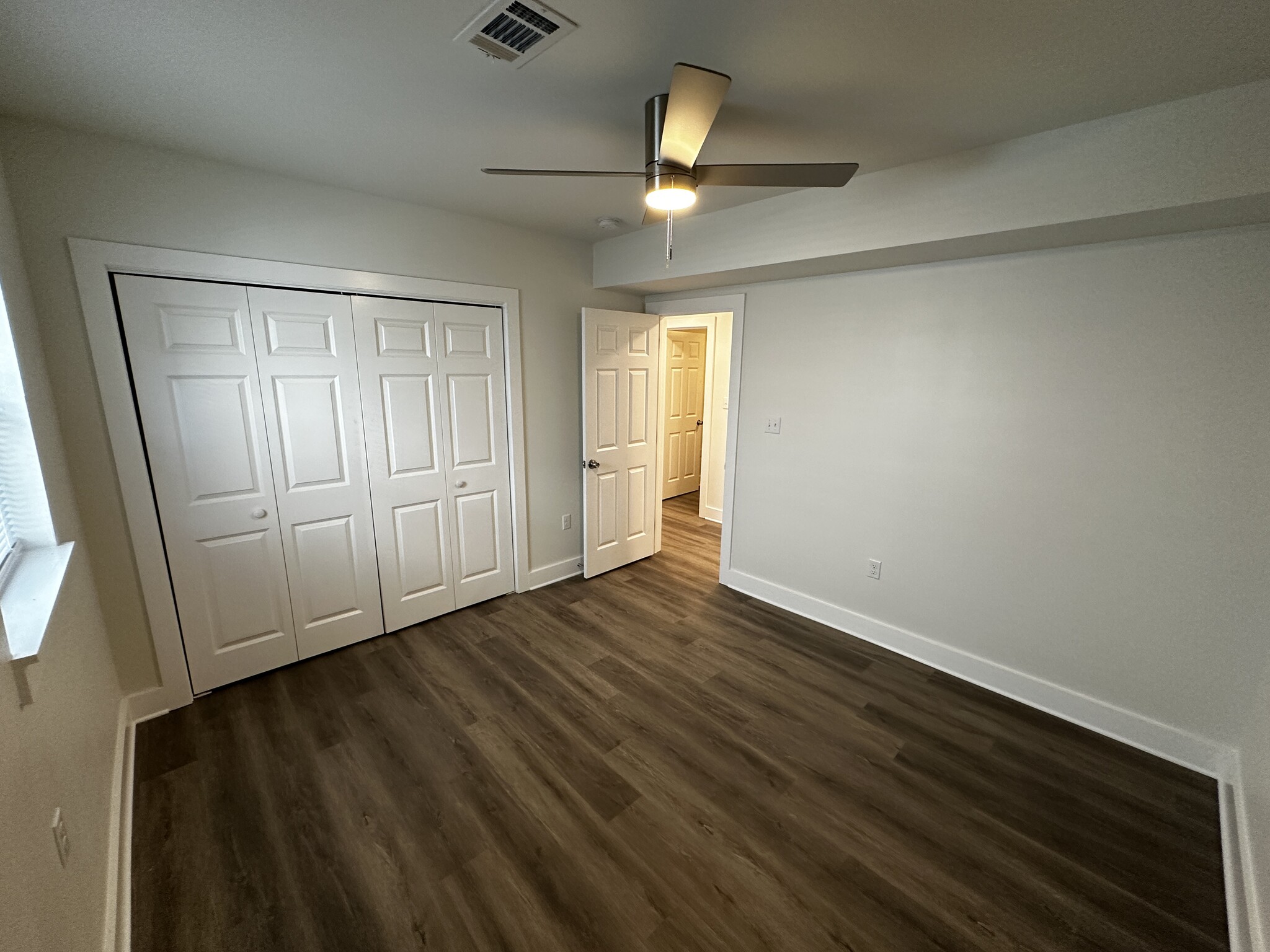 1st Bedroom - 3300 Nashville Ave