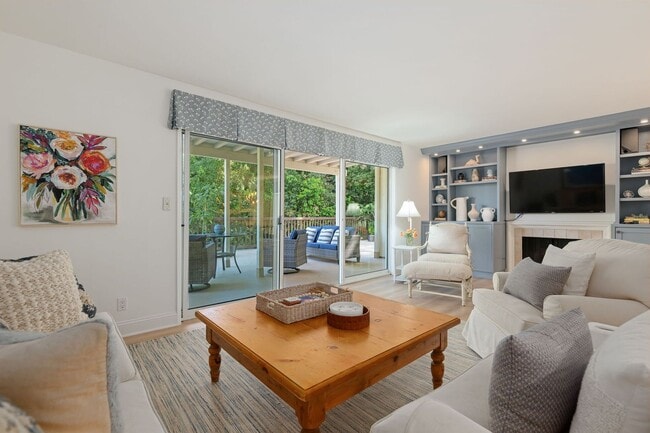 Building Photo - This is the kind of Montecito rental people quietly hope never hits the market.
