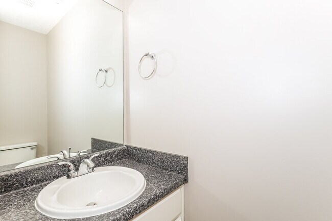 Building Photo - 236 Vineyard Ridge Dr