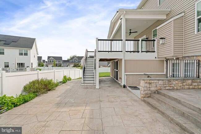Building Photo - 7550 Mint Springs Ct
