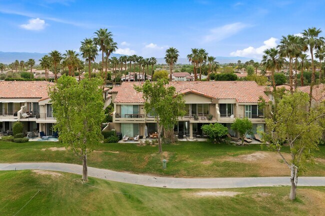 Building Photo - 55359 Winged Foot