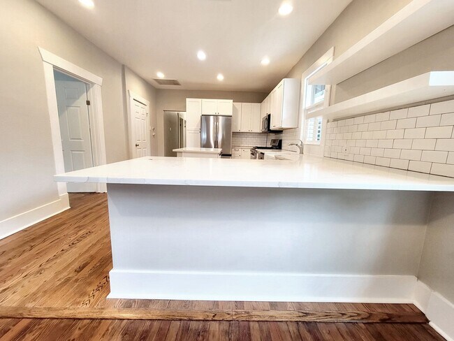 Building Photo - 5501 Downs Dr