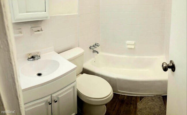 Building Photo - 2 br, 1 bath House - 2650 Wayside Dr