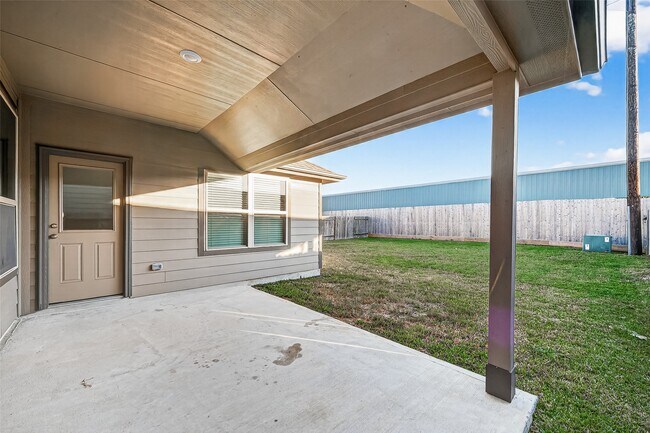 Building Photo - 25911 Rustical Rd