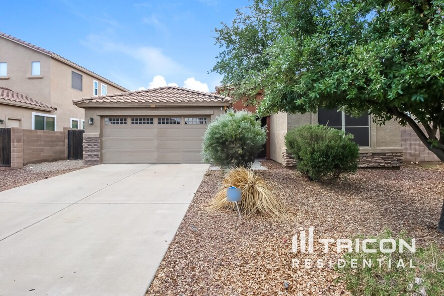 Primary Photo - 2047 W San Tan Hills Dr