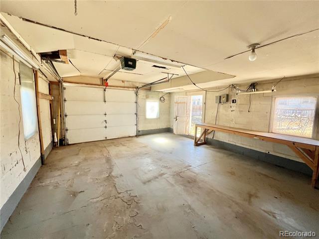 Building Photo - 4166 S Lincoln St