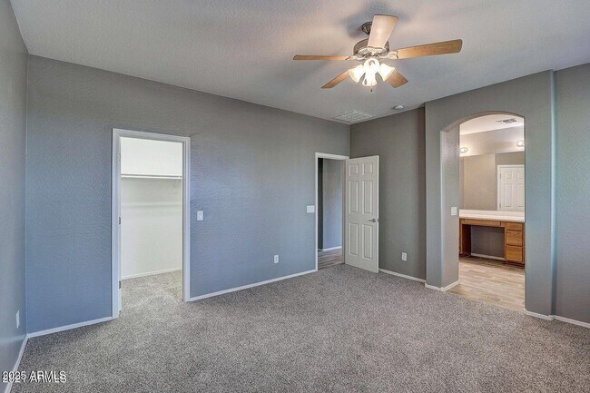 Building Photo - 4329 W Heyerdahl Dr