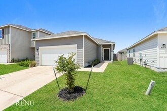 Building Photo - 5139 Firefly Hls