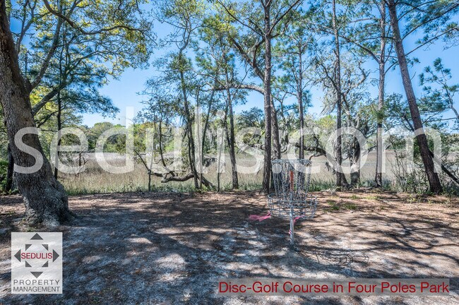 Building Photo - 3923 Four Poles Park Dr