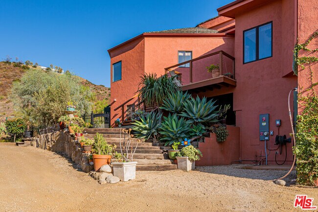 Building Photo - 34136 Mulholland Hwy