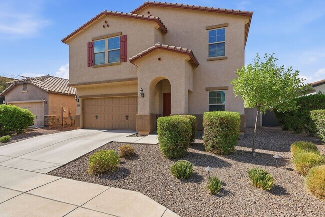Building Photo - Spacious 4 Bedroom 2 Bath In Peoria with Pool and Sports Court
