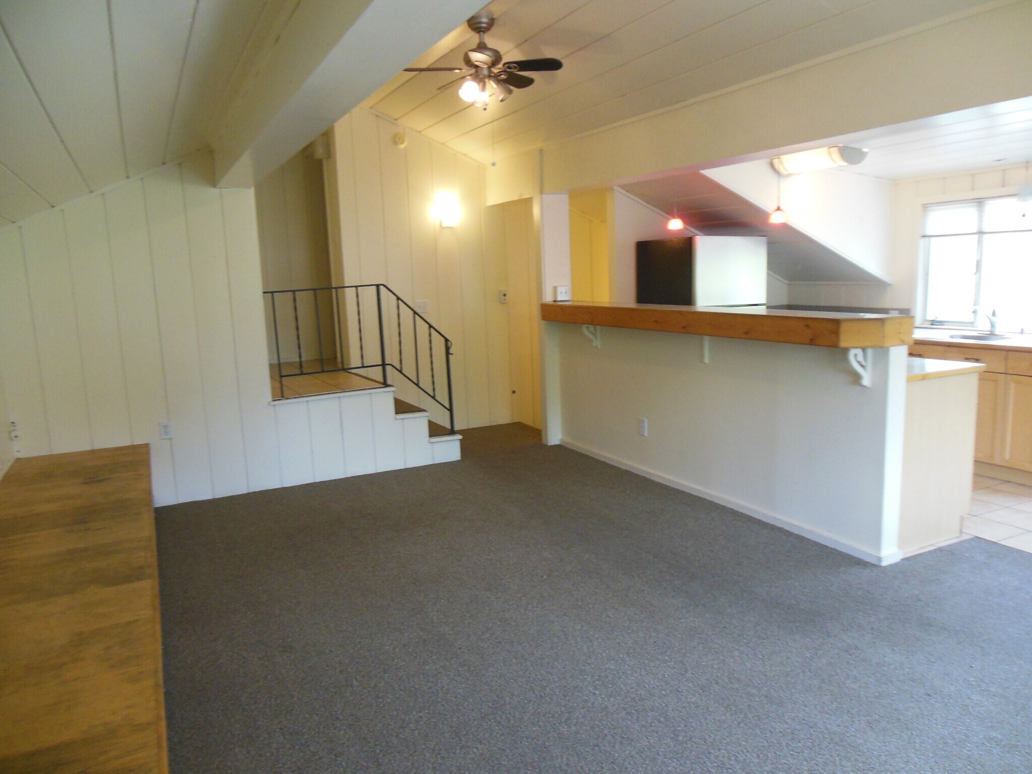 Building Photo - 955 East 6th Avenue