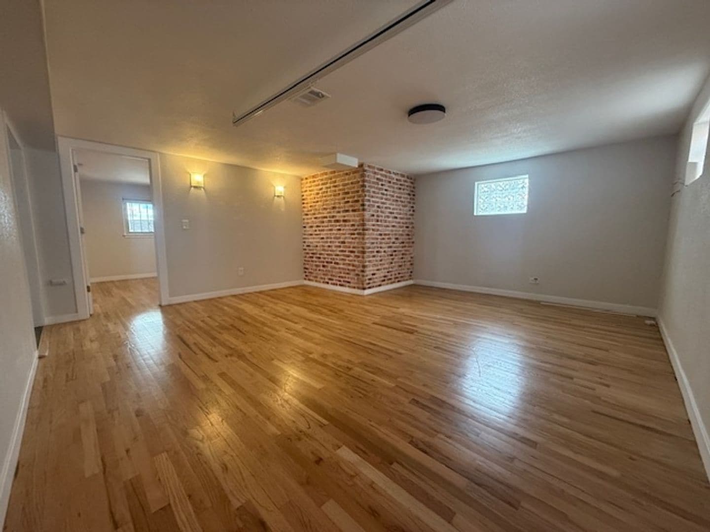 Building Photo - 314 Quitman St