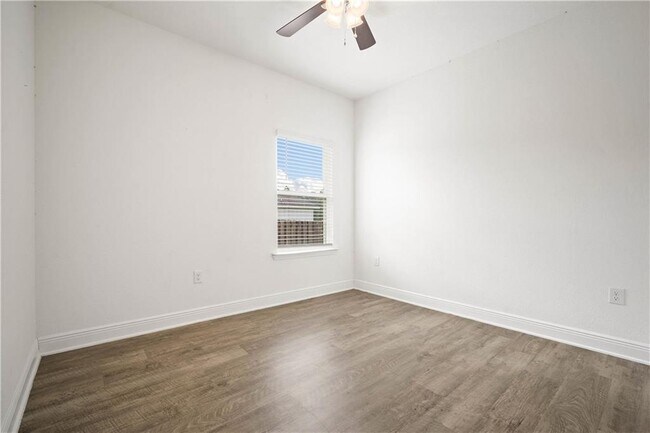 Building Photo - 13137 Cavalier St