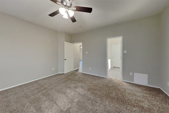 Building Photo - 1314 Buchans Dr