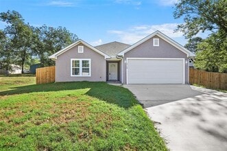 Building Photo - 1714 Woodlawn Blvd