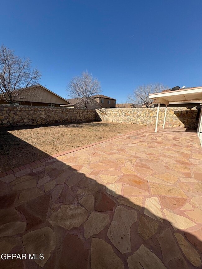 Building Photo - 2333 Hannah Leigh St