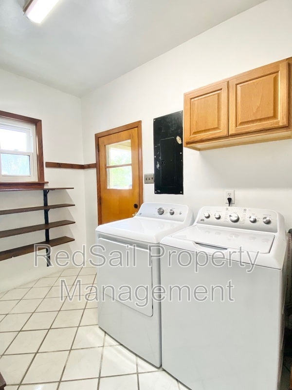 Building Photo - 315 Bunting Point Rd