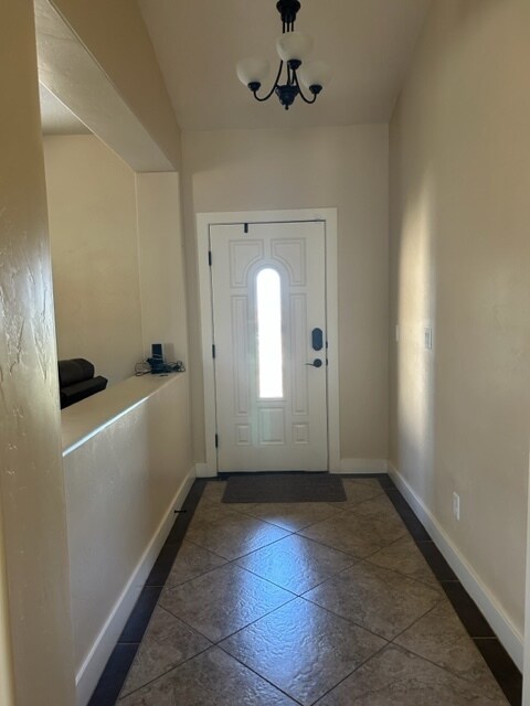 Building Photo - 1390 S 5000 W