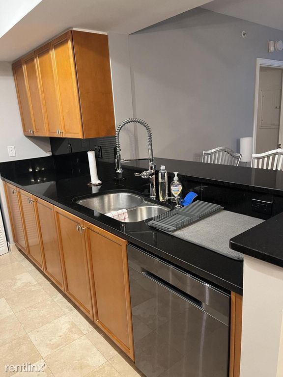 Building Photo - 2 br, 2 bath House - 99 SE Mizner Blvd Apt...