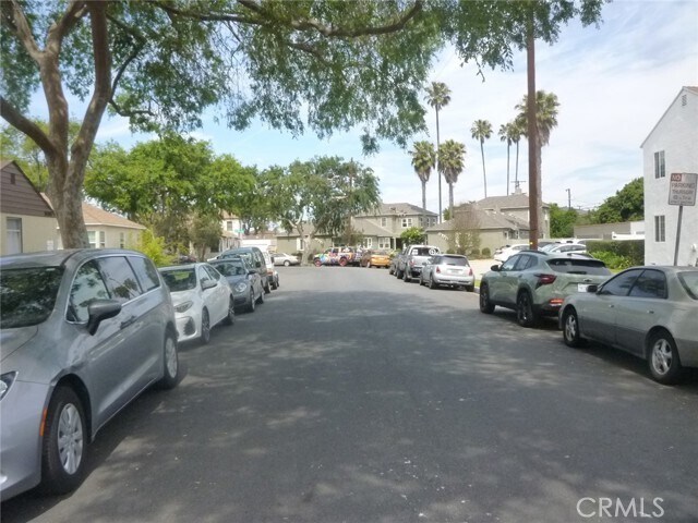 Building Photo - 15709 Brighton Ave