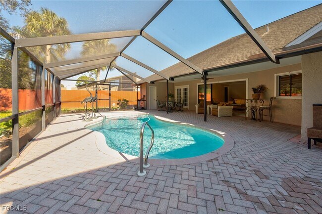 Building Photo - 13810 McGregor Blvd