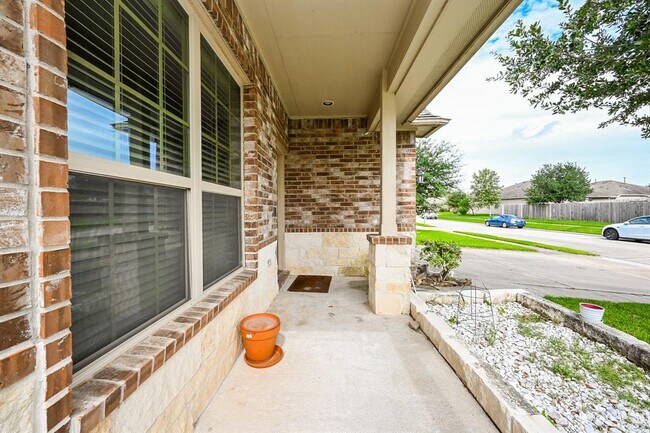 Building Photo - 20603 Flintoff Ln