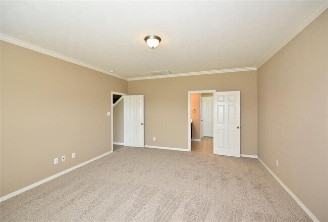 Building Photo - 4050 Calaway Oaks Ln