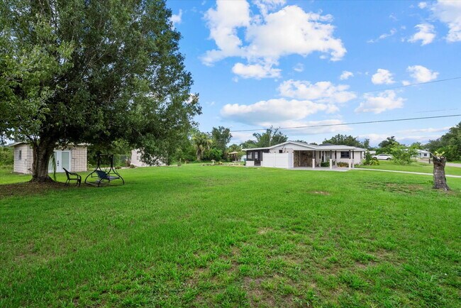 Building Photo - 3-Bedroom Punta Gorda Retreat with Marble Finishes & Stylish Furnishings!"