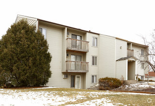 Building Photo - Rock Meadows