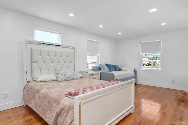 Building Photo - 159 Southside Ave