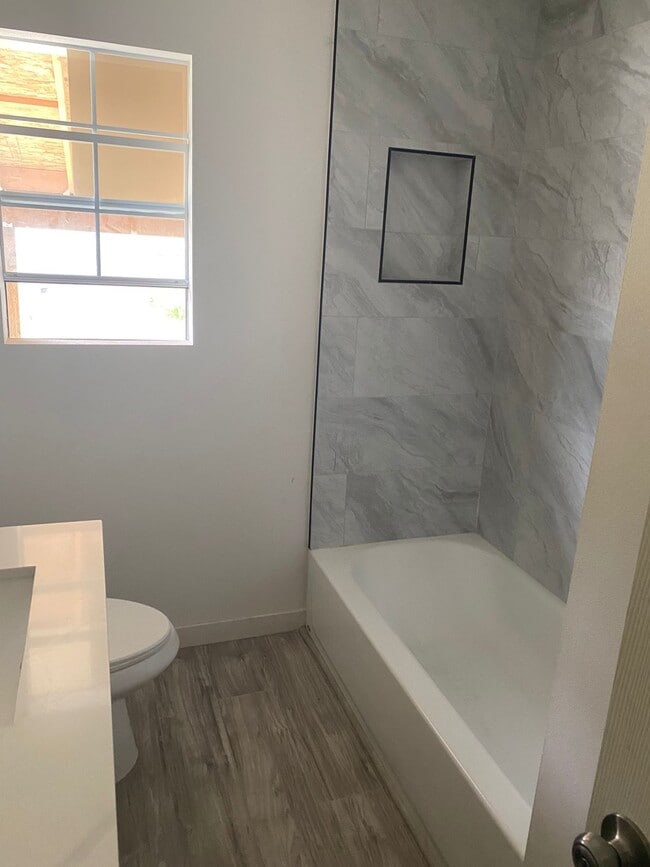 Building Photo - 126 K St NE