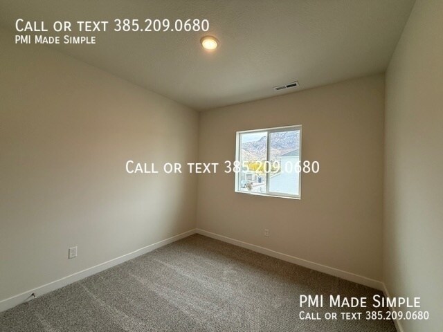 Building Photo - 10063 Torreya Dr
