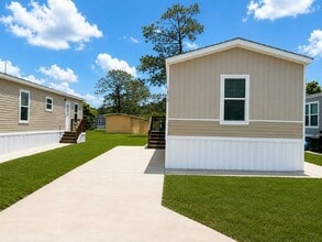 Building Photo - 1707 Jolly Ave