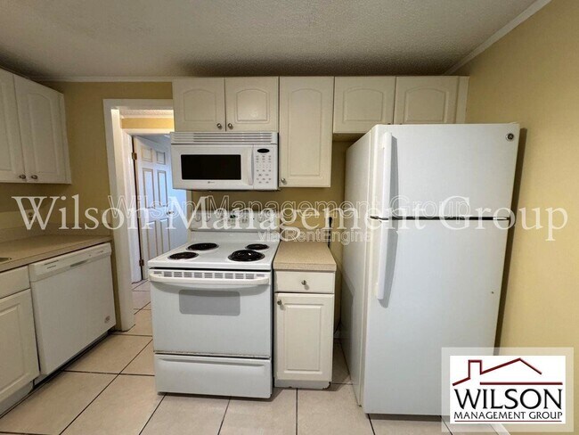 Building Photo - 359 Chaucer Ct