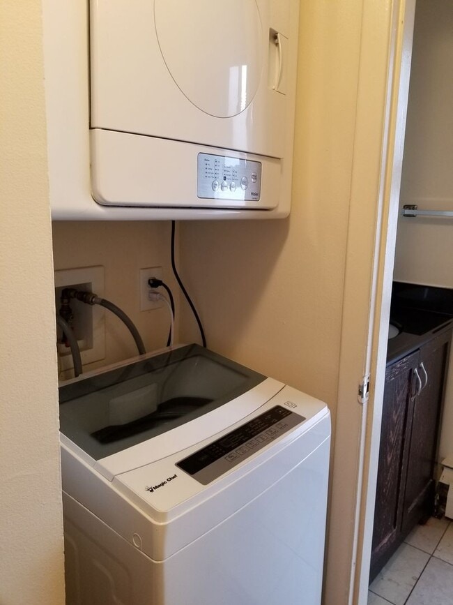 Building Photo - Seven Thirty, LLC (745)