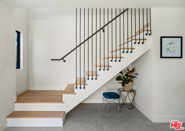 Building Photo - 8982 Norma Pl