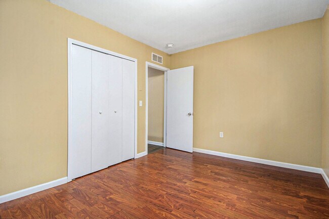 Building Photo - 1061 Centennial Ave