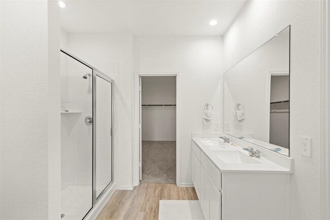 Building Photo - 31055 Brightwell Bnd