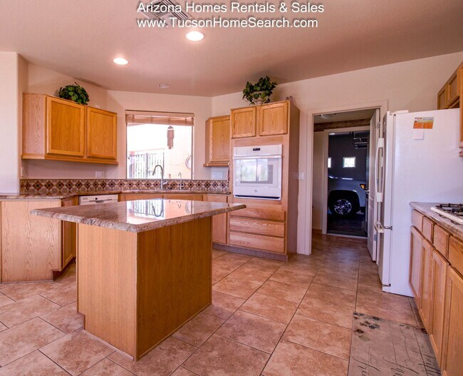 Building Photo - 14065 E Copper Mesa Ct