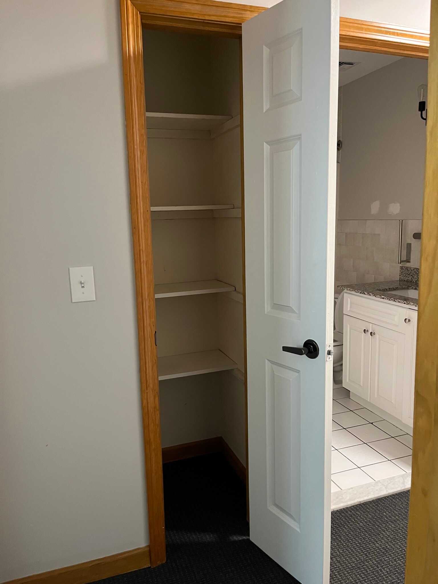 Linen Closet - 1521 Highland Ave